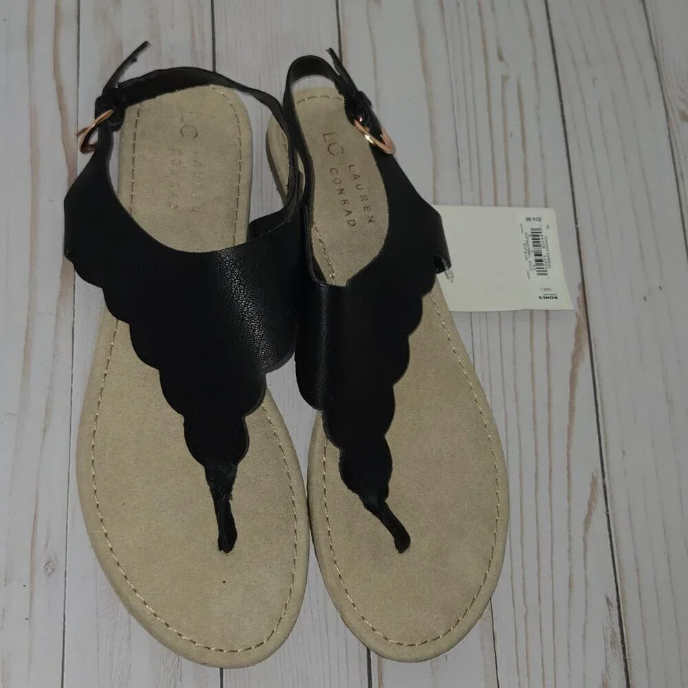 LC Lauren Conrad Black Scalloped Thong Sandals NWT Women’s L 9/10